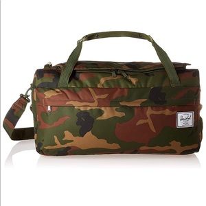Herschel Supply Woodland Camo Outfitter 70l Duffle